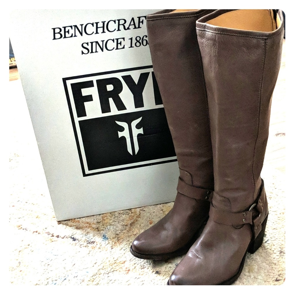 Frye Tabitha Harness Tall boots size 9.5 grey M